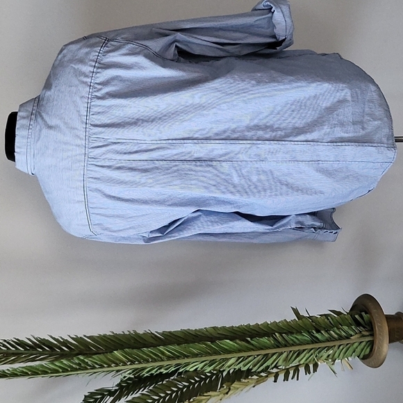 Eighty Eight Platinum blue striped button down shirt with navy seam detail - Picture 2 of 10